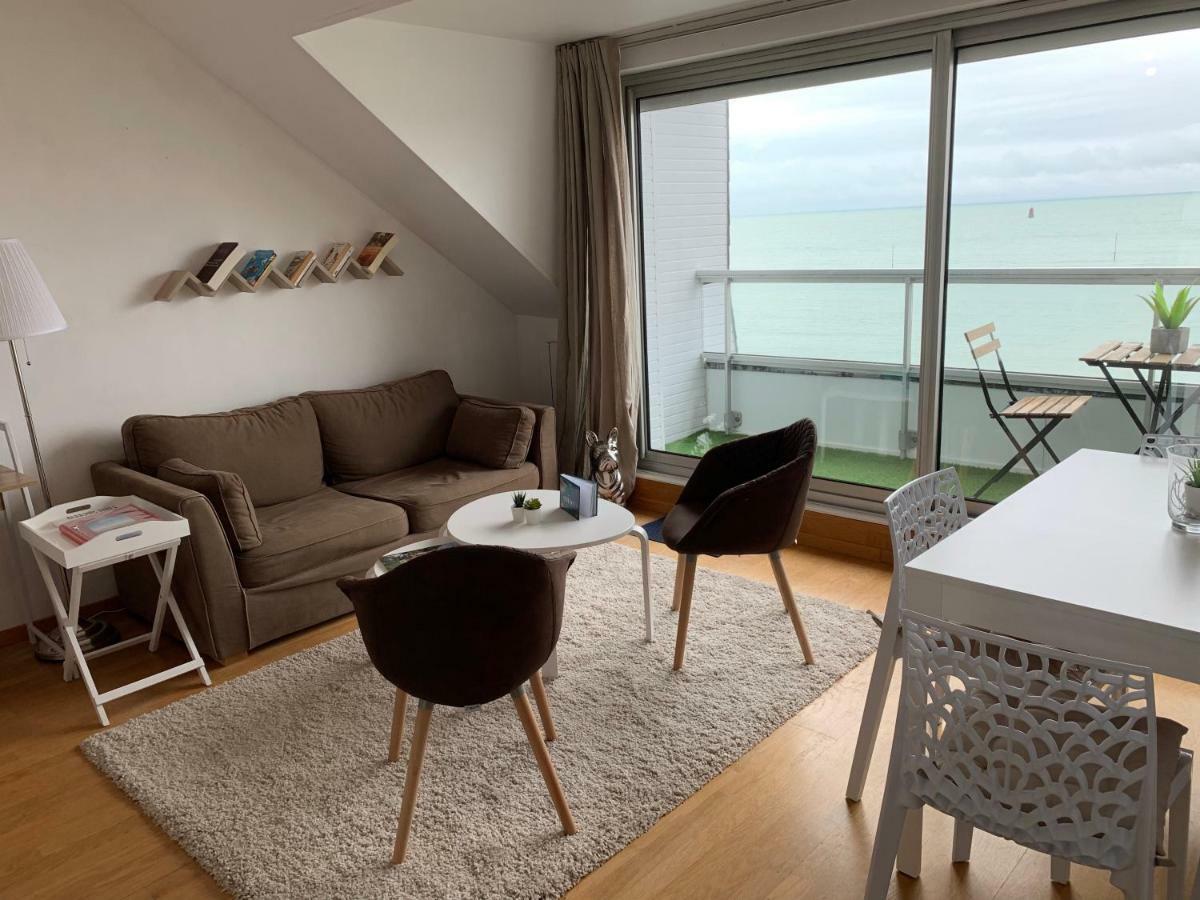 Un Balcon Sur La Mer, Acces Direct A La Plage Granville Exteriér fotografie