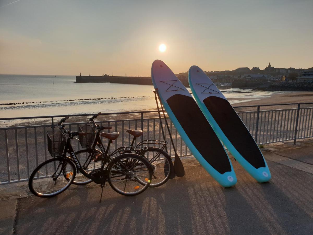 Un Balcon Sur La Mer, Acces Direct A La Plage Granville Exteriér fotografie